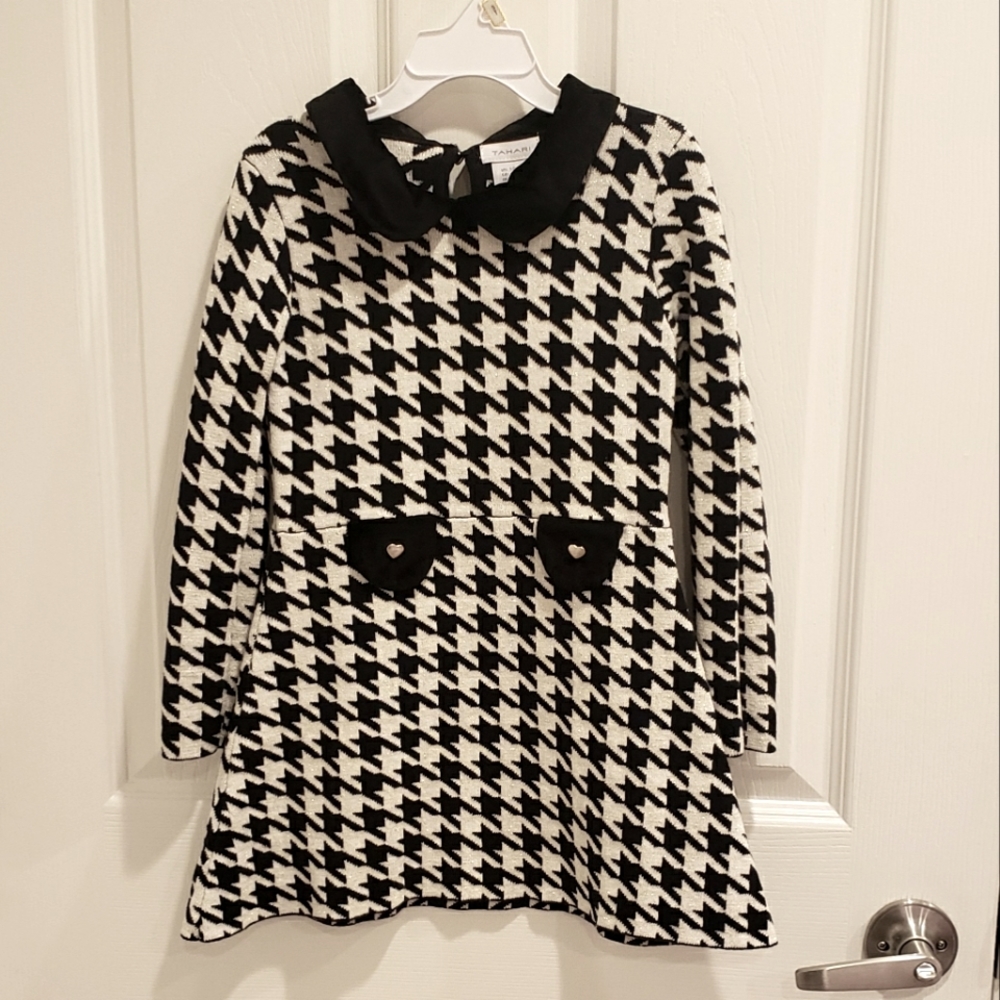 Black and white houndstooth sweater dress🖤🤍